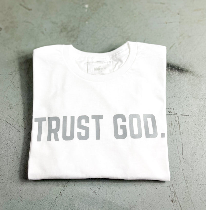 (Gray) Trust God Unisex T-Shirt