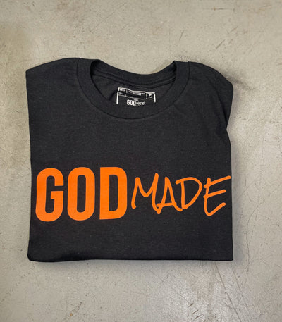 (Black & Orange) Godmade Unisex T-shirt