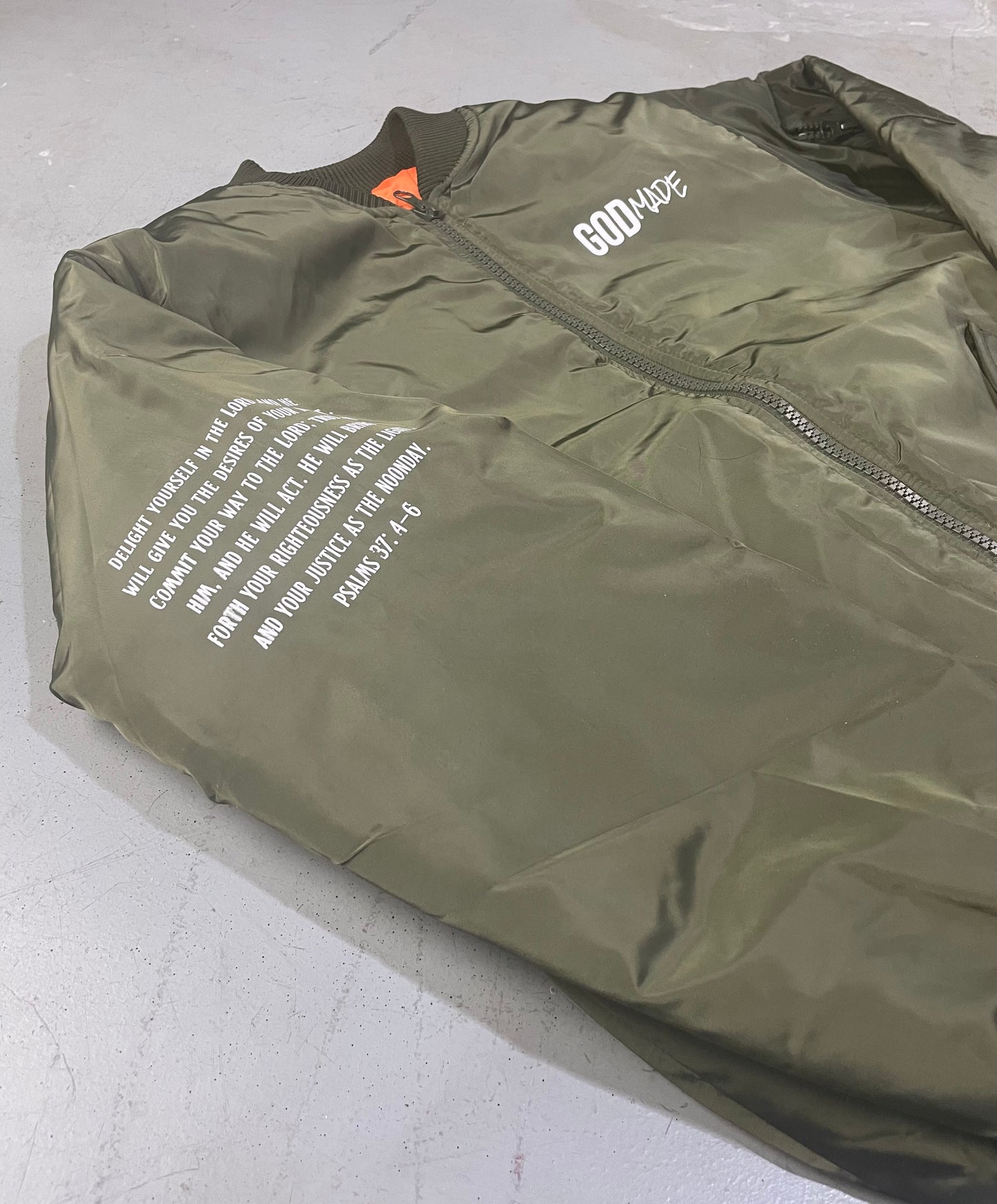 (OLIVE) TRUST GOD BOMBER JACKET